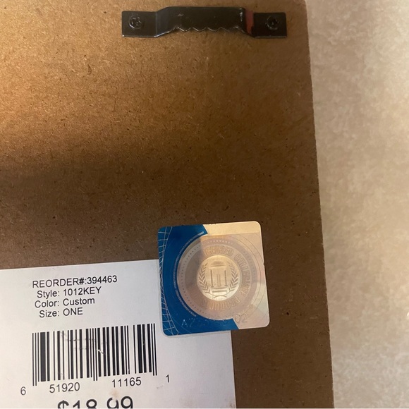 Badger Country Distressed Key Hook Sign - Picture 6 of 6